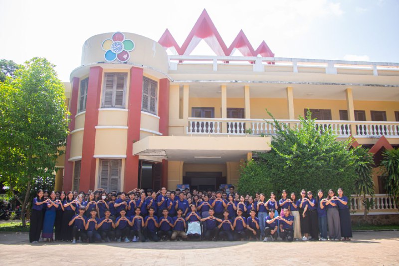 NUMIC students at the Youth 21 acceleration programme in Siem Reap