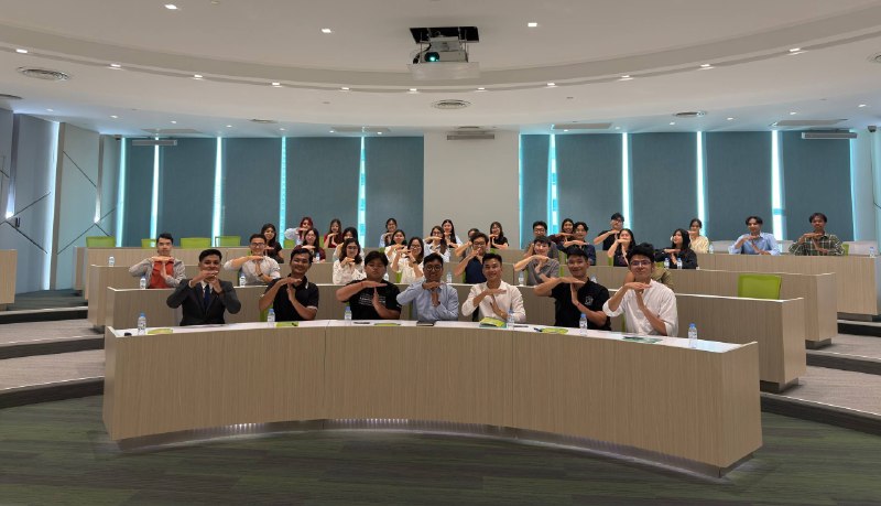 NUMIC students at UCB Bank
